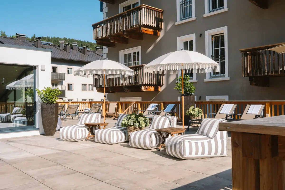 Spa terras met uitzicht op de bergen - HENRI SPA Kitzbühel
