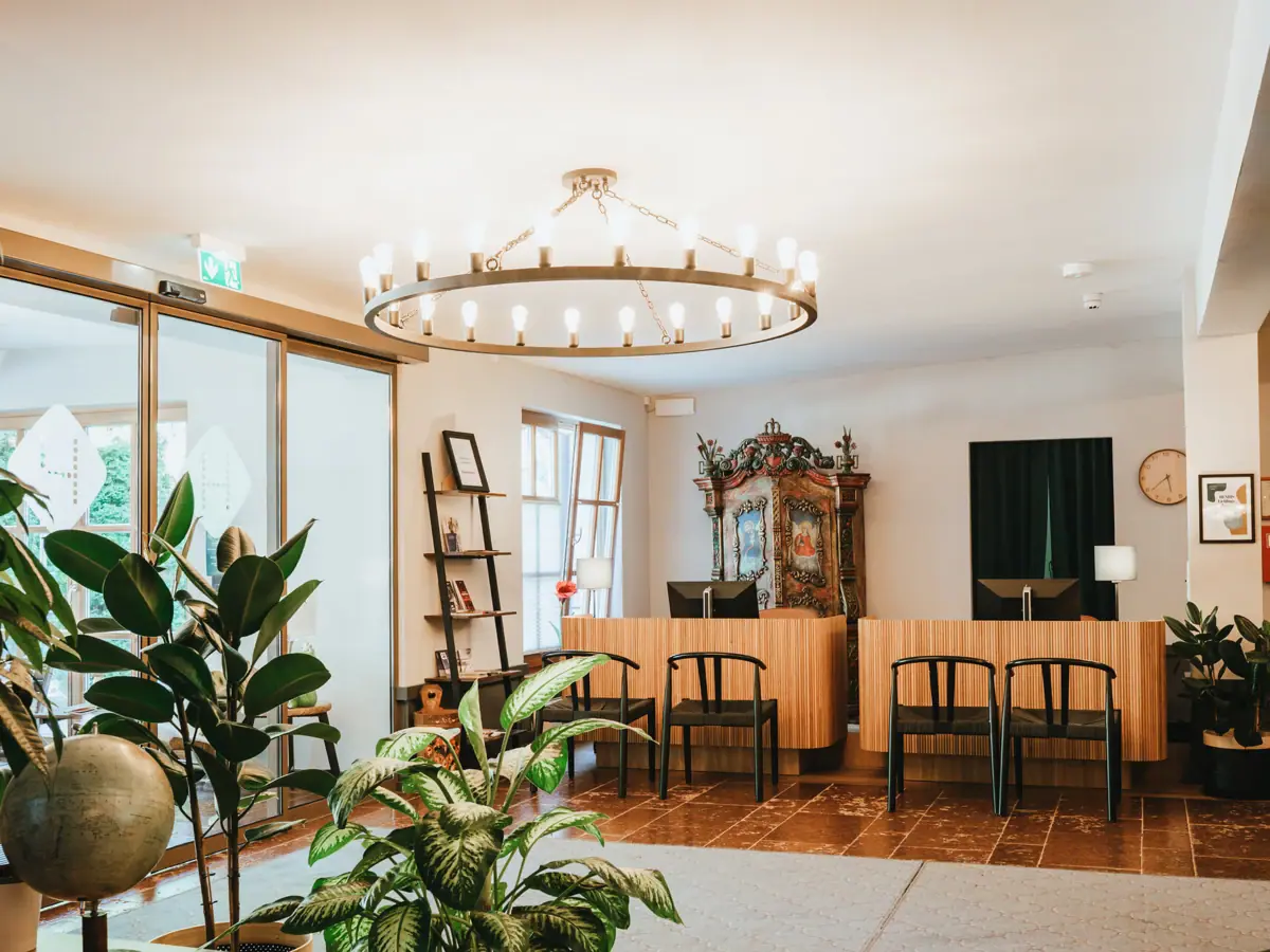 Woonkamer HENRI Kitzbühel - gezellige sfeer in het boetiekhotel