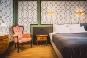 Kamer Bed en stoel in één kamer